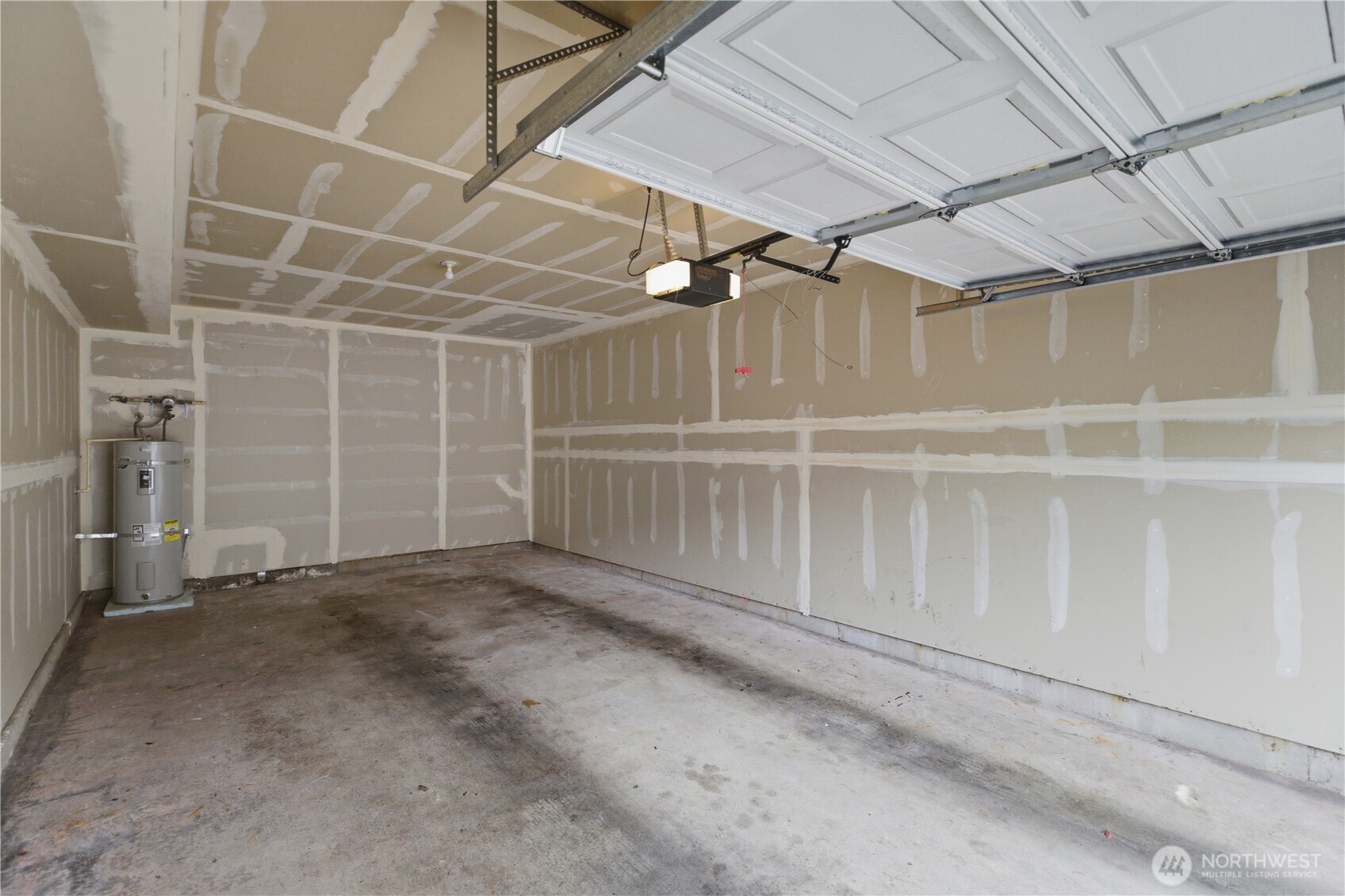 2131 Hammond Ave #D9, Dupont, WA 98327