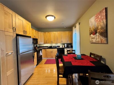 1215 Burwell Street , Bremerton, WA 98337 - Photo 11