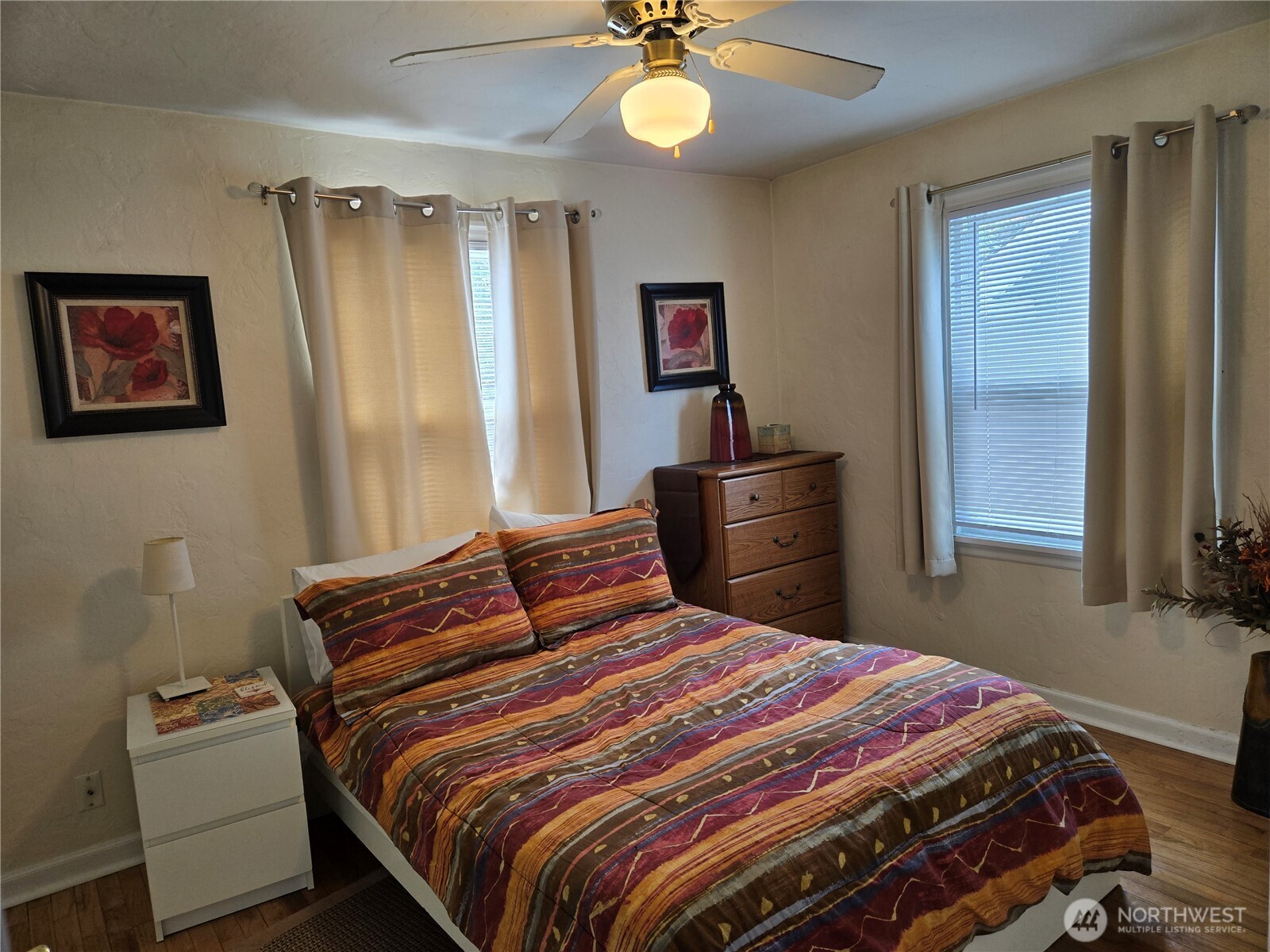 1215 Burwell Street , Bremerton, WA 98337