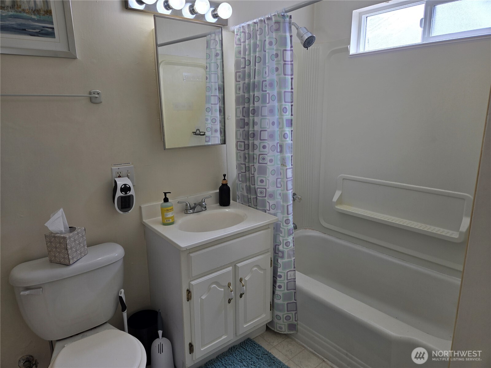 1215 Burwell Street , Bremerton, WA 98337