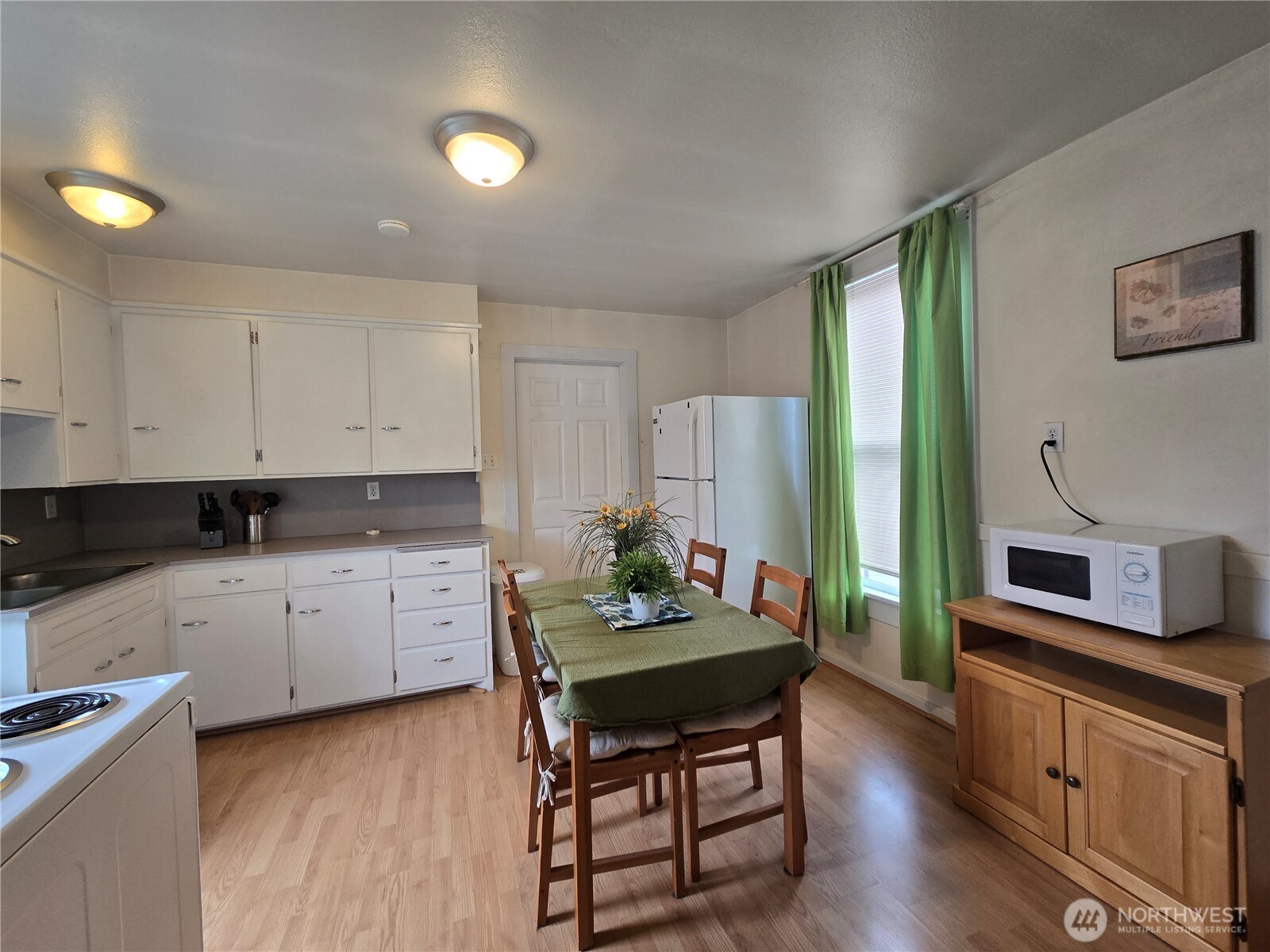 1215 Burwell Street , Bremerton, WA 98337