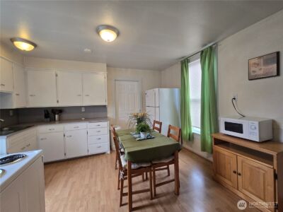 1215 Burwell Street , Bremerton, WA 98337 - Photo 28