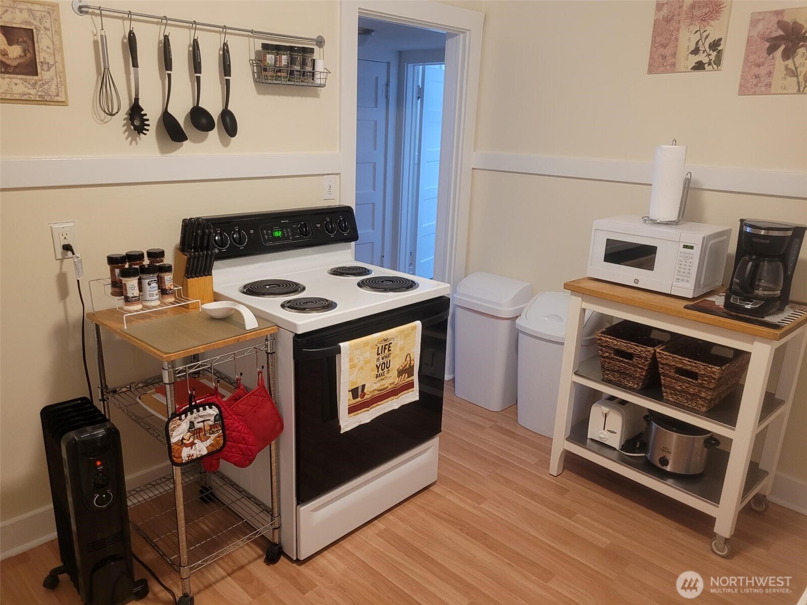 1215 Burwell Street , Bremerton, WA 98337