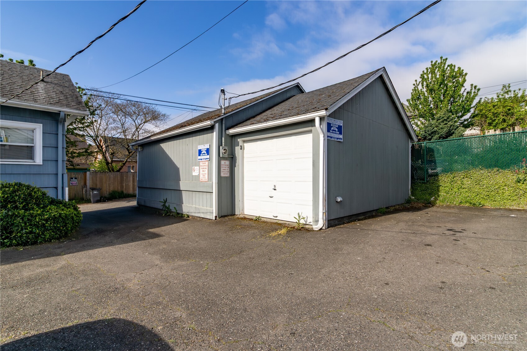 1215 Burwell Street , Bremerton, WA 98337