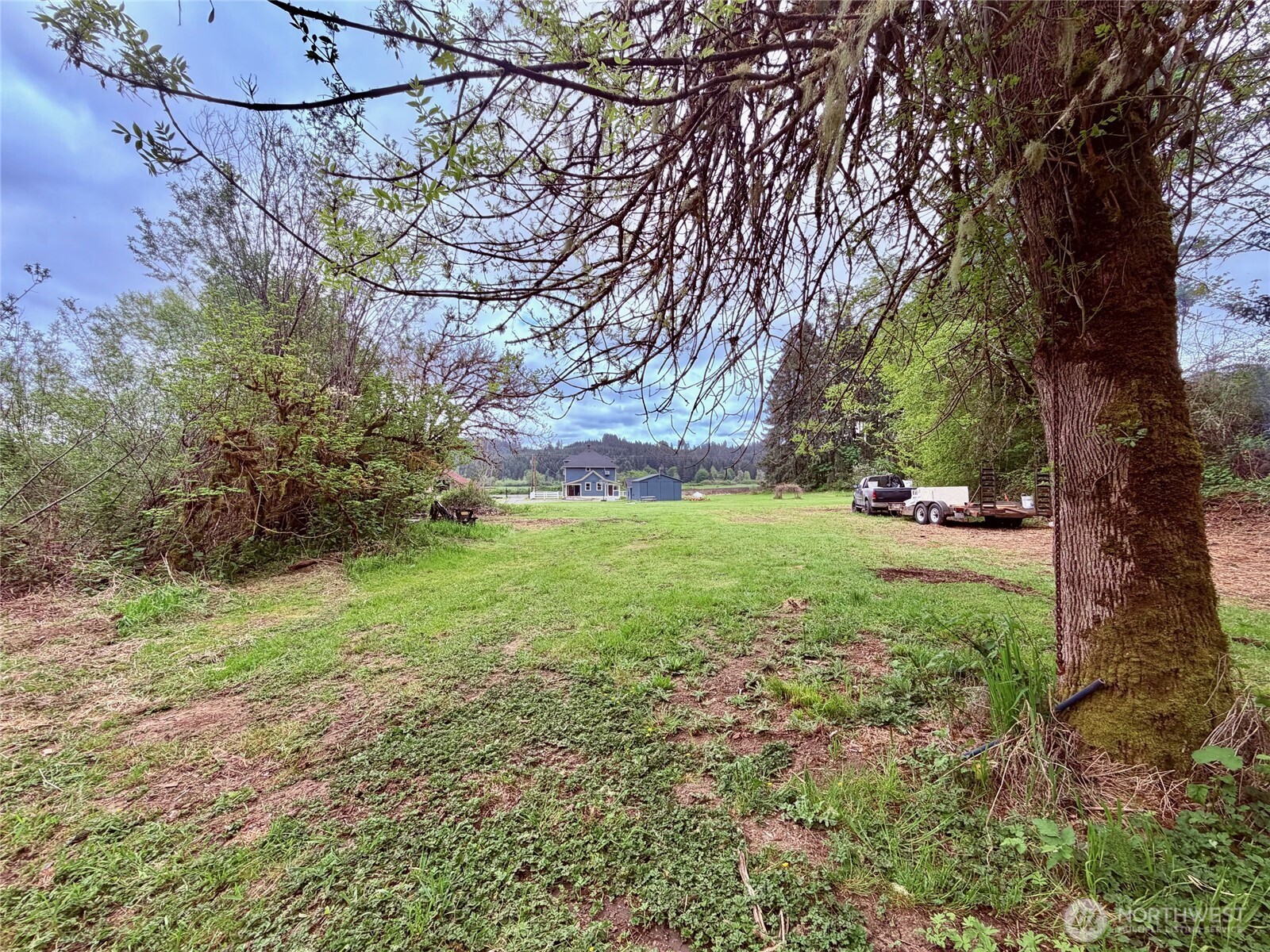 1604 Lincoln Creek Road , Rochester, WA 98579