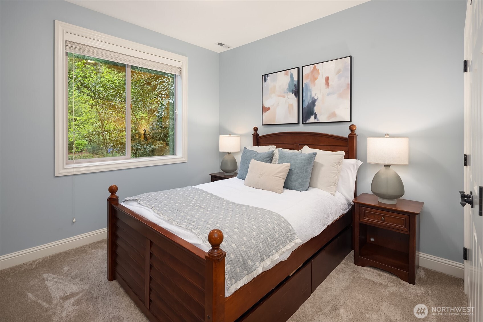 23420 SE 21st Court , Sammamish, WA 98075