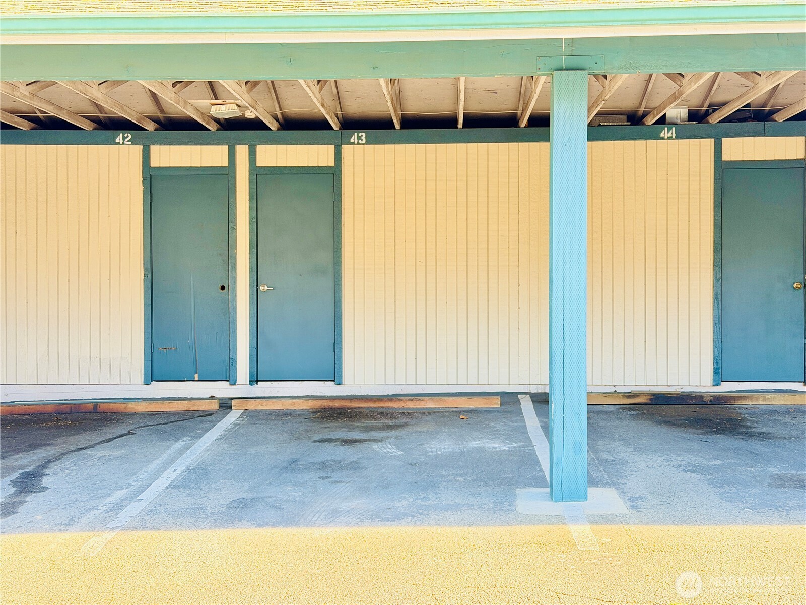 17431 Ambaum Boulevard S #B13, Seattle, WA 98148