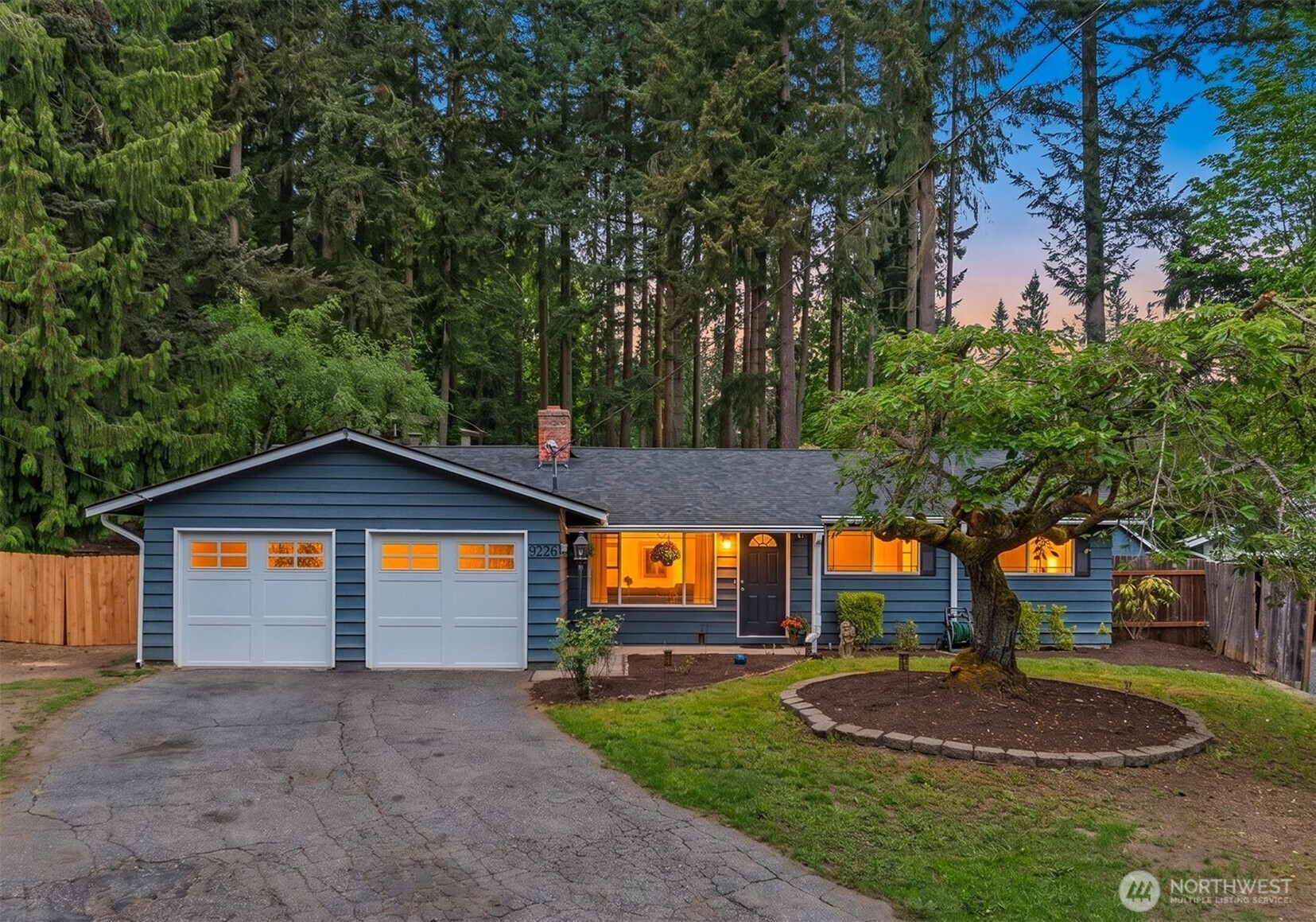 9226 NE 184th Place , Bothell, WA 98011