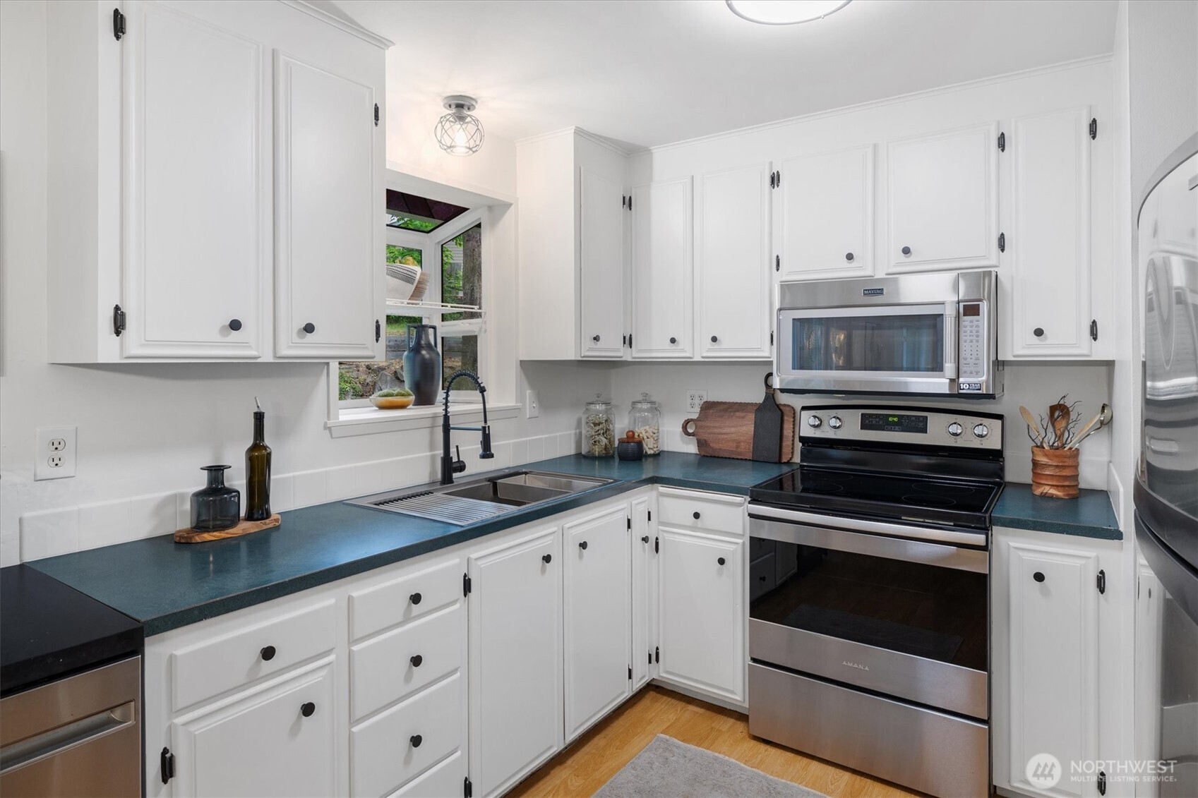 9226 NE 184th Place , Bothell, WA 98011