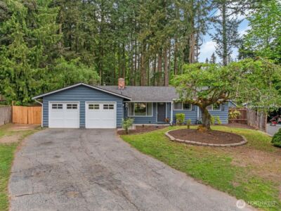 9226 NE 184th Place , Bothell, WA 98011 - Photo 2