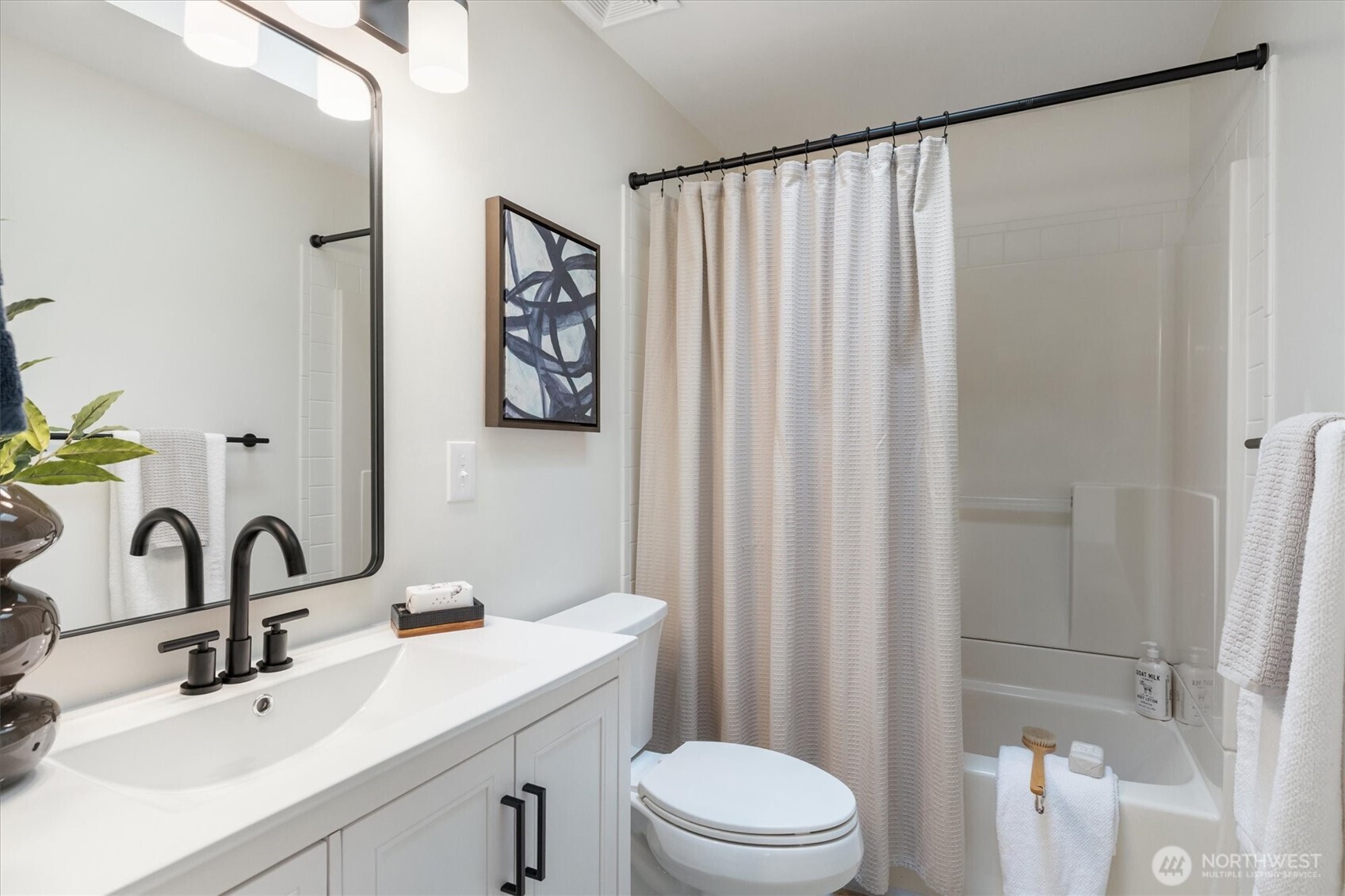 9226 NE 184th Place , Bothell, WA 98011