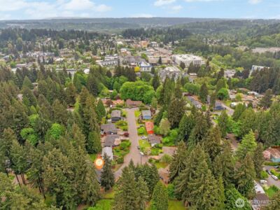 9226 NE 184th Place , Bothell, WA 98011 - Photo 36