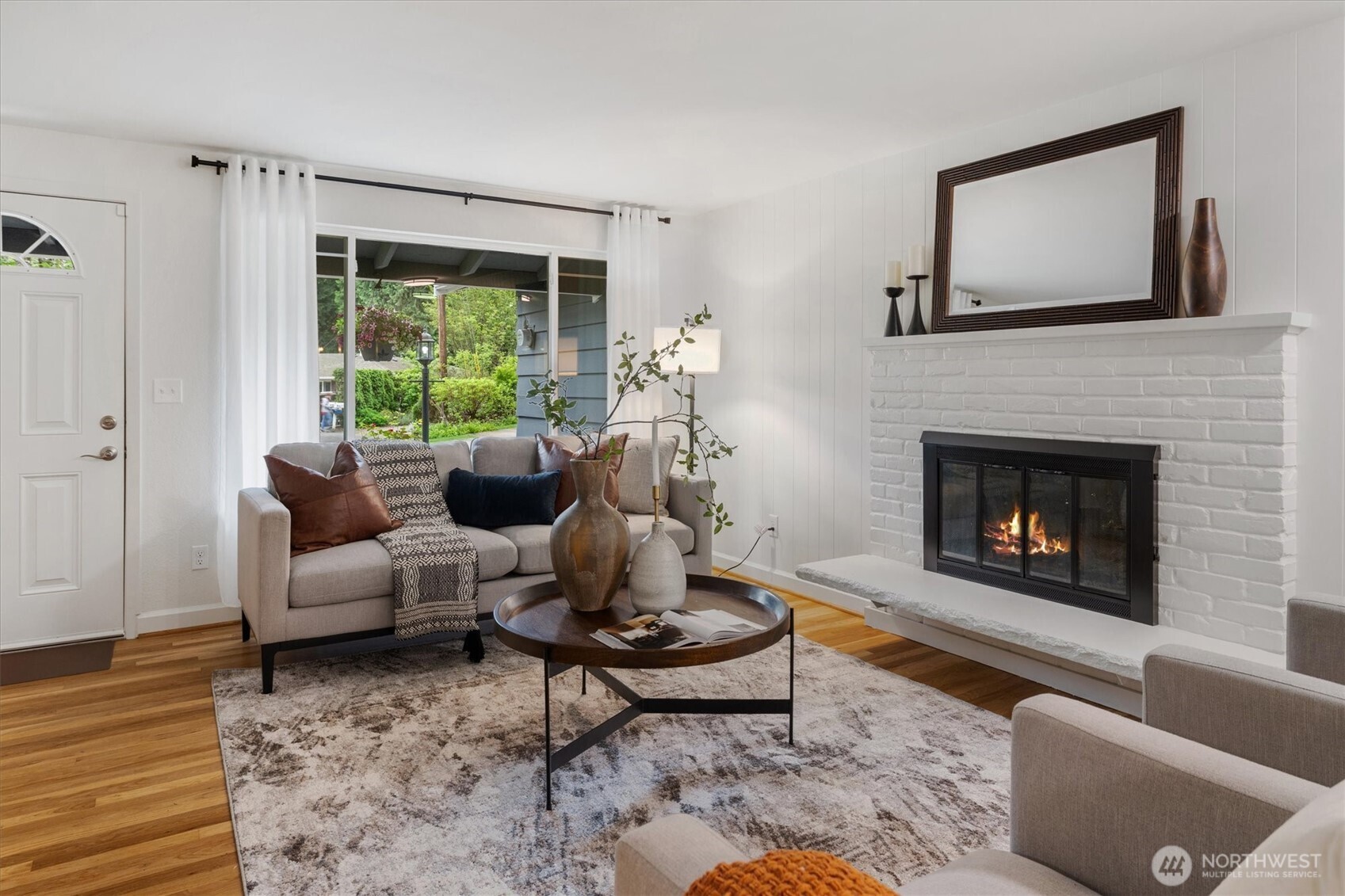 9226 NE 184th Place , Bothell, WA 98011