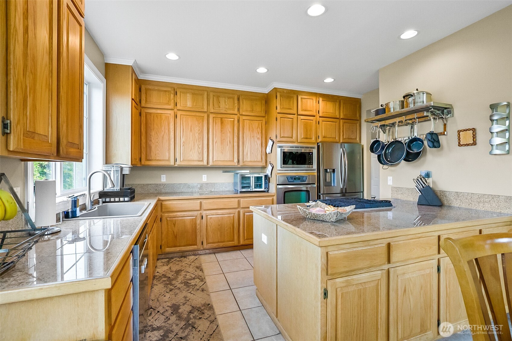 33 Zermatt Court , Camano Island, WA 98282