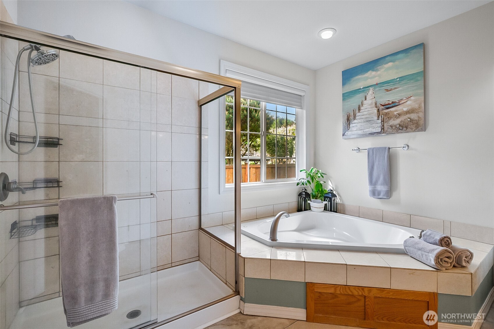 33 Zermatt Court , Camano Island, WA 98282
