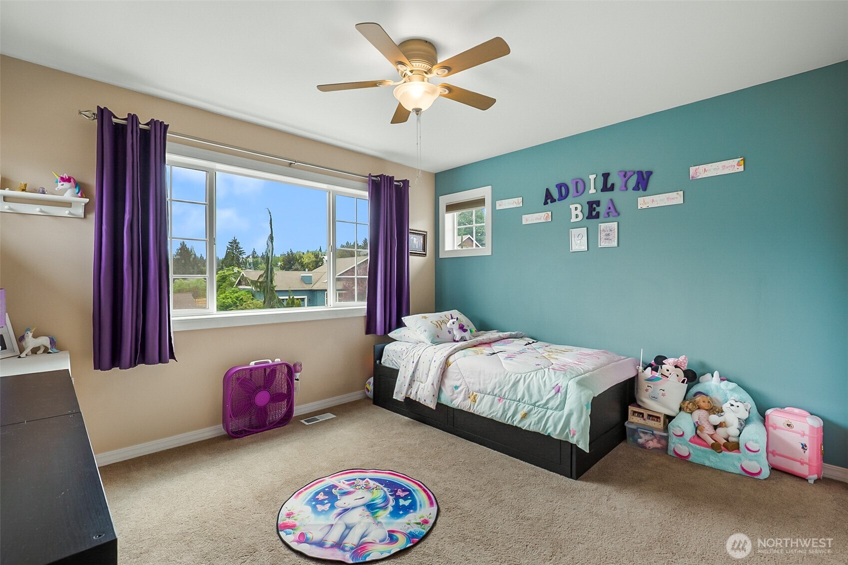 33 Zermatt Court , Camano Island, WA 98282