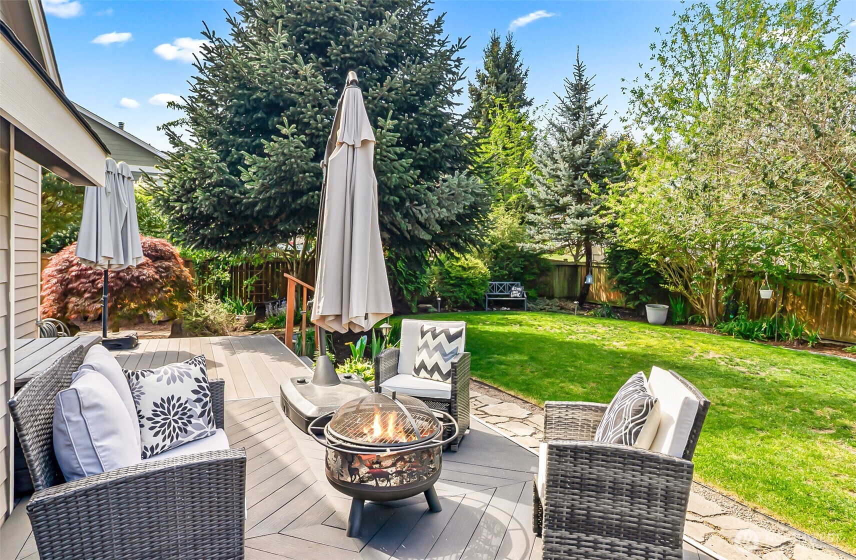 33 Zermatt Court , Camano Island, WA 98282