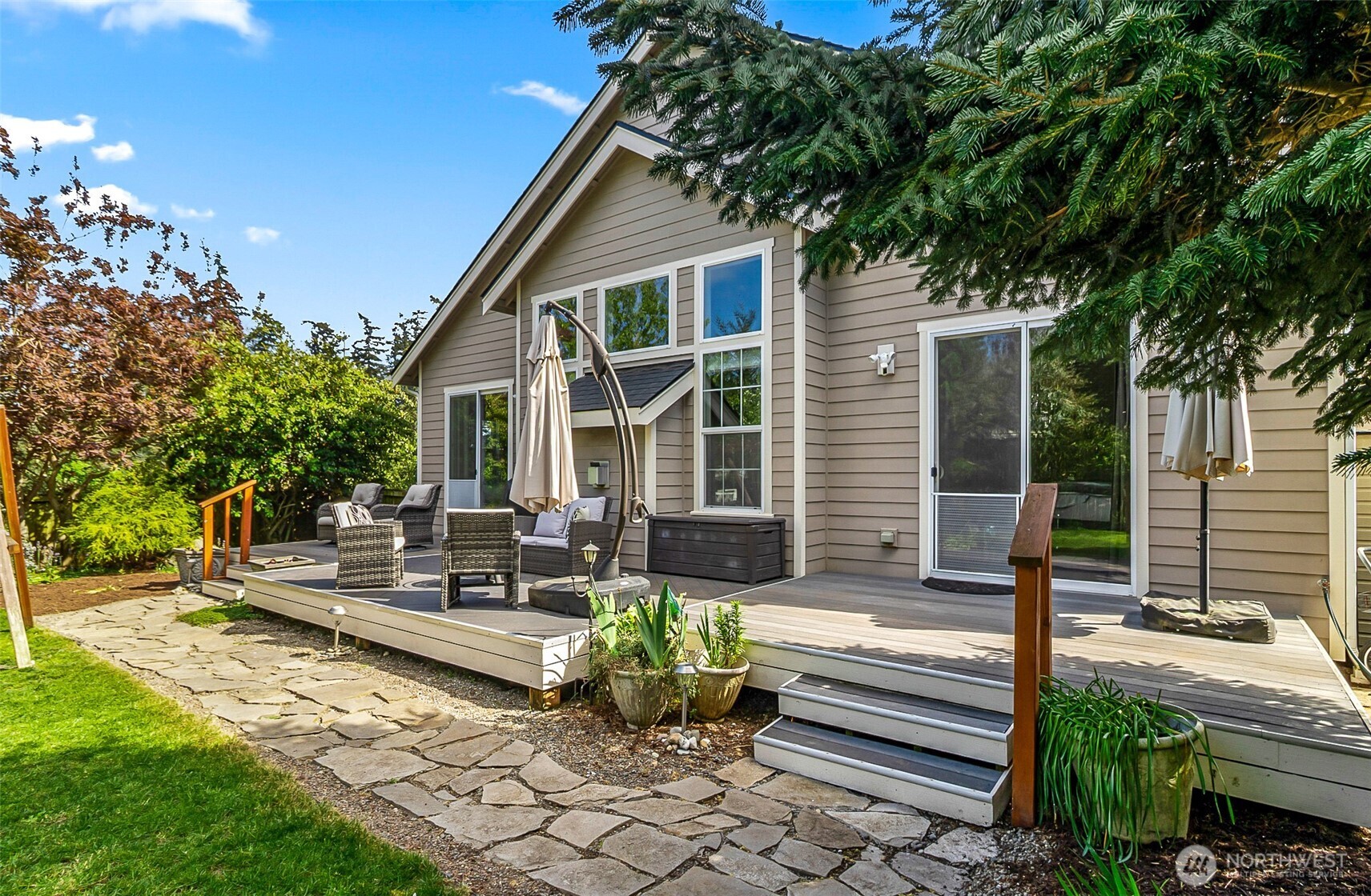33 Zermatt Court , Camano Island, WA 98282