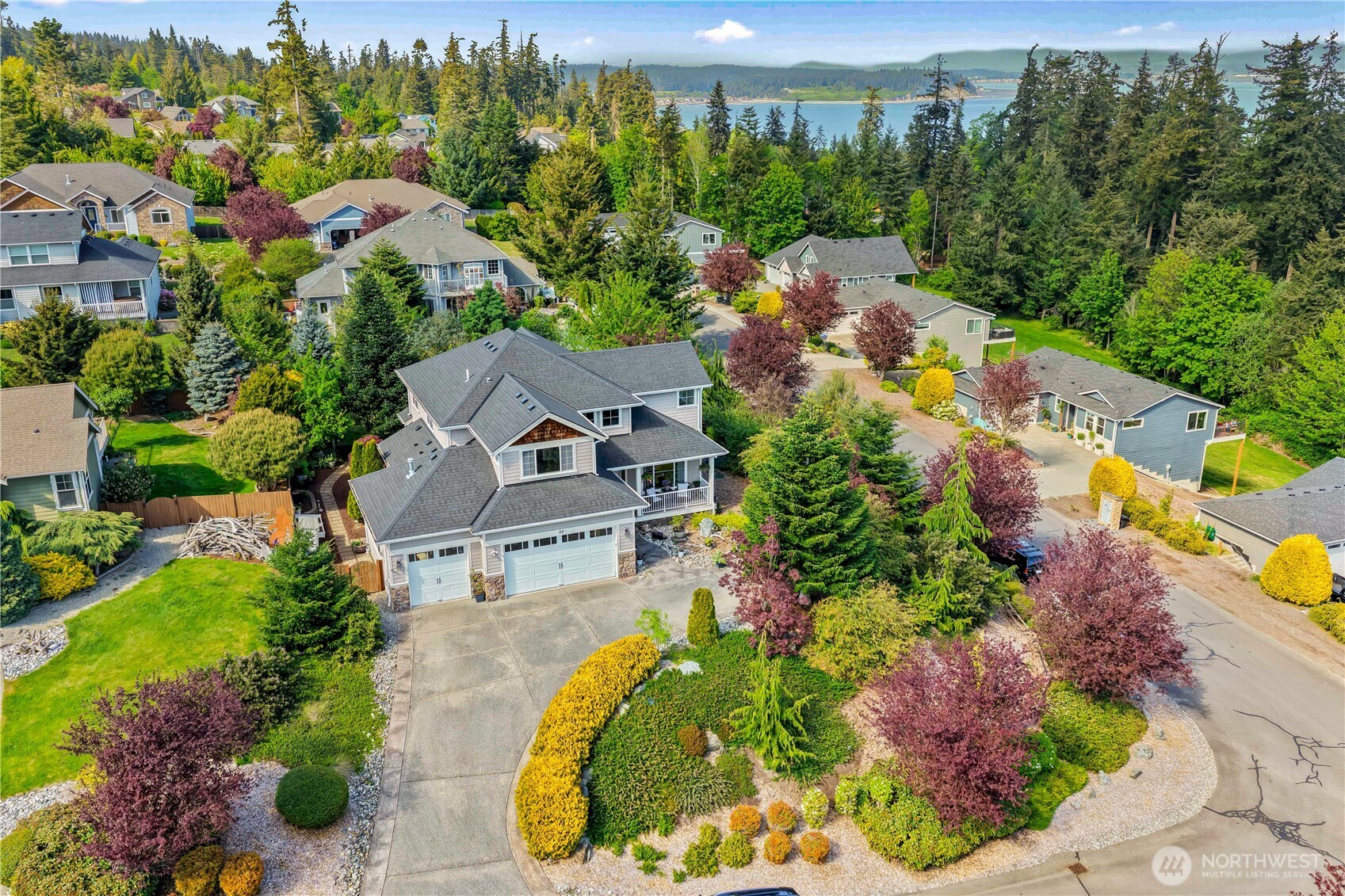 33 Zermatt Court , Camano Island, WA 98282