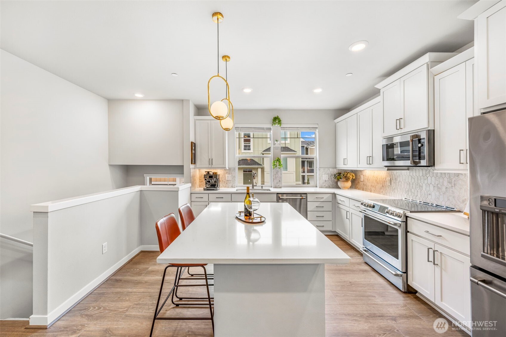 12007 NE 194th Court #E, Bothell, WA 98011