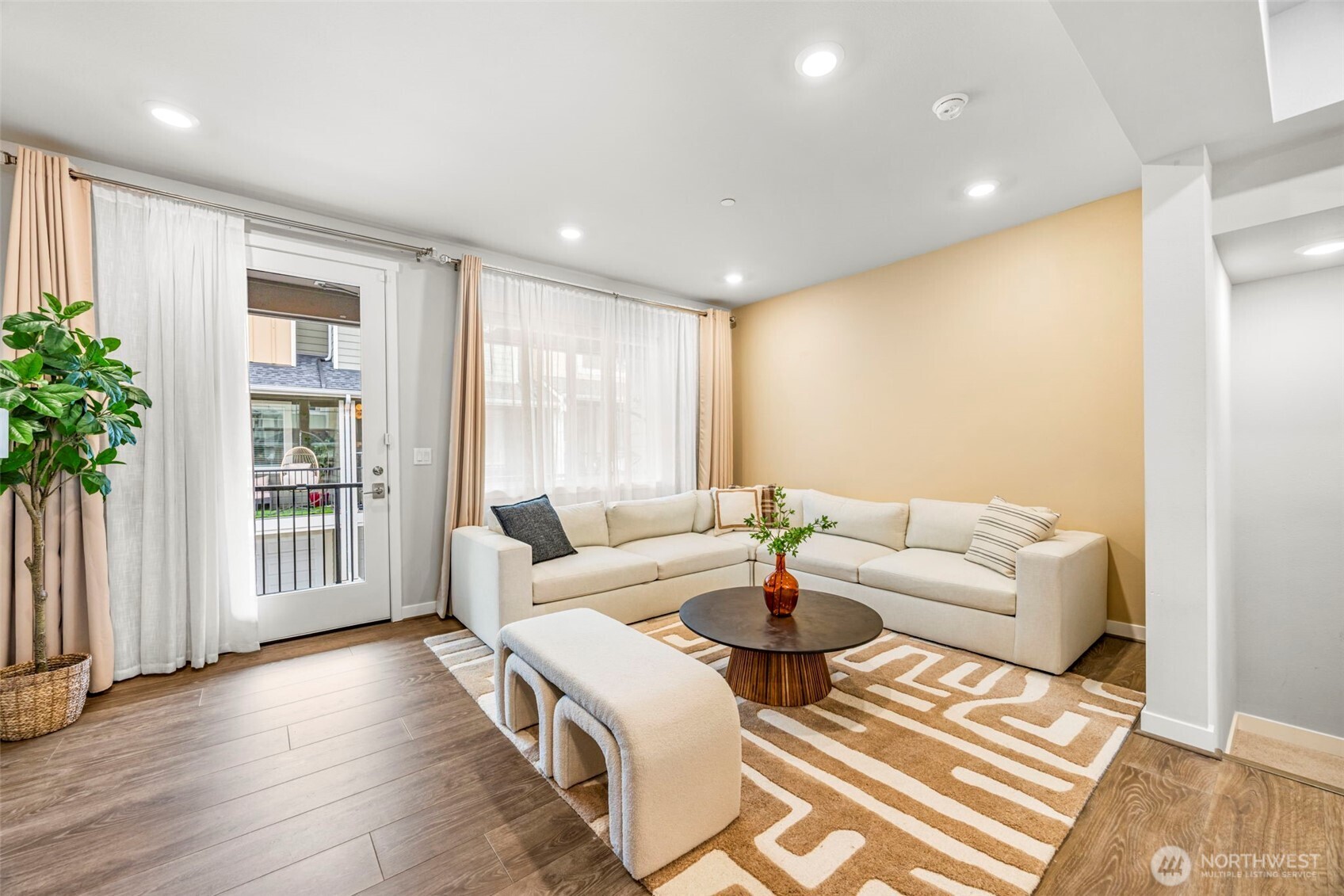 12007 NE 194th Court #E, Bothell, WA 98011