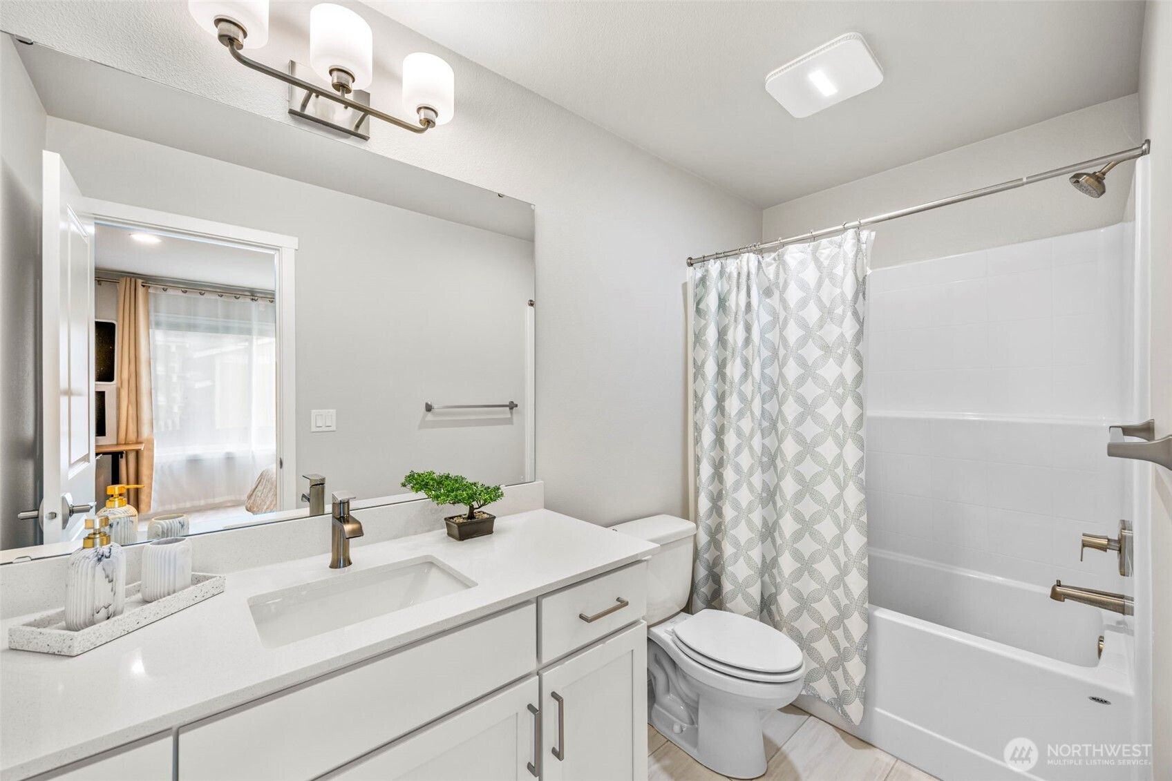 12007 NE 194th Court #E, Bothell, WA 98011