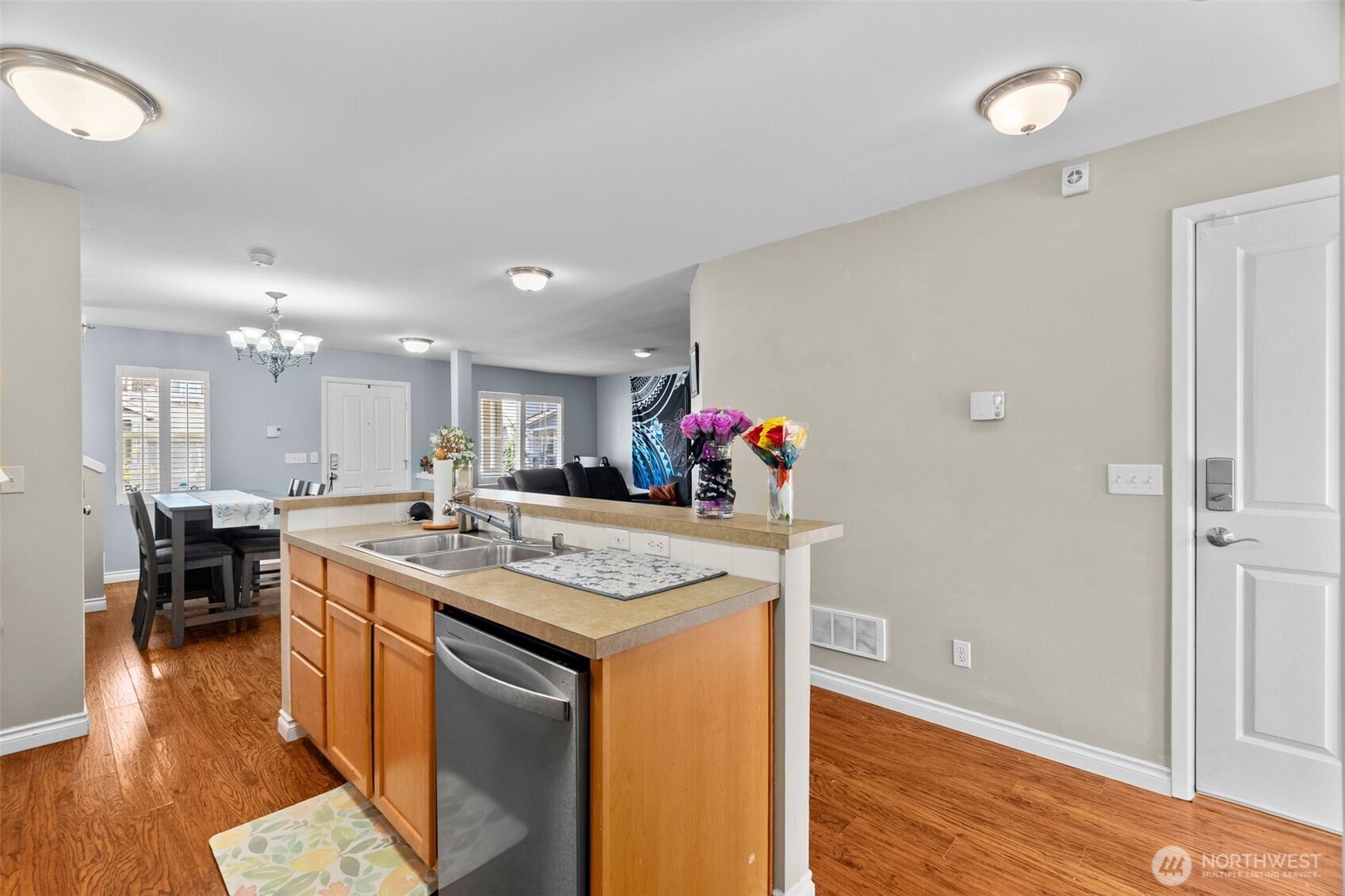 5823 Pennsylvania Street SE, Lacey, WA 98513