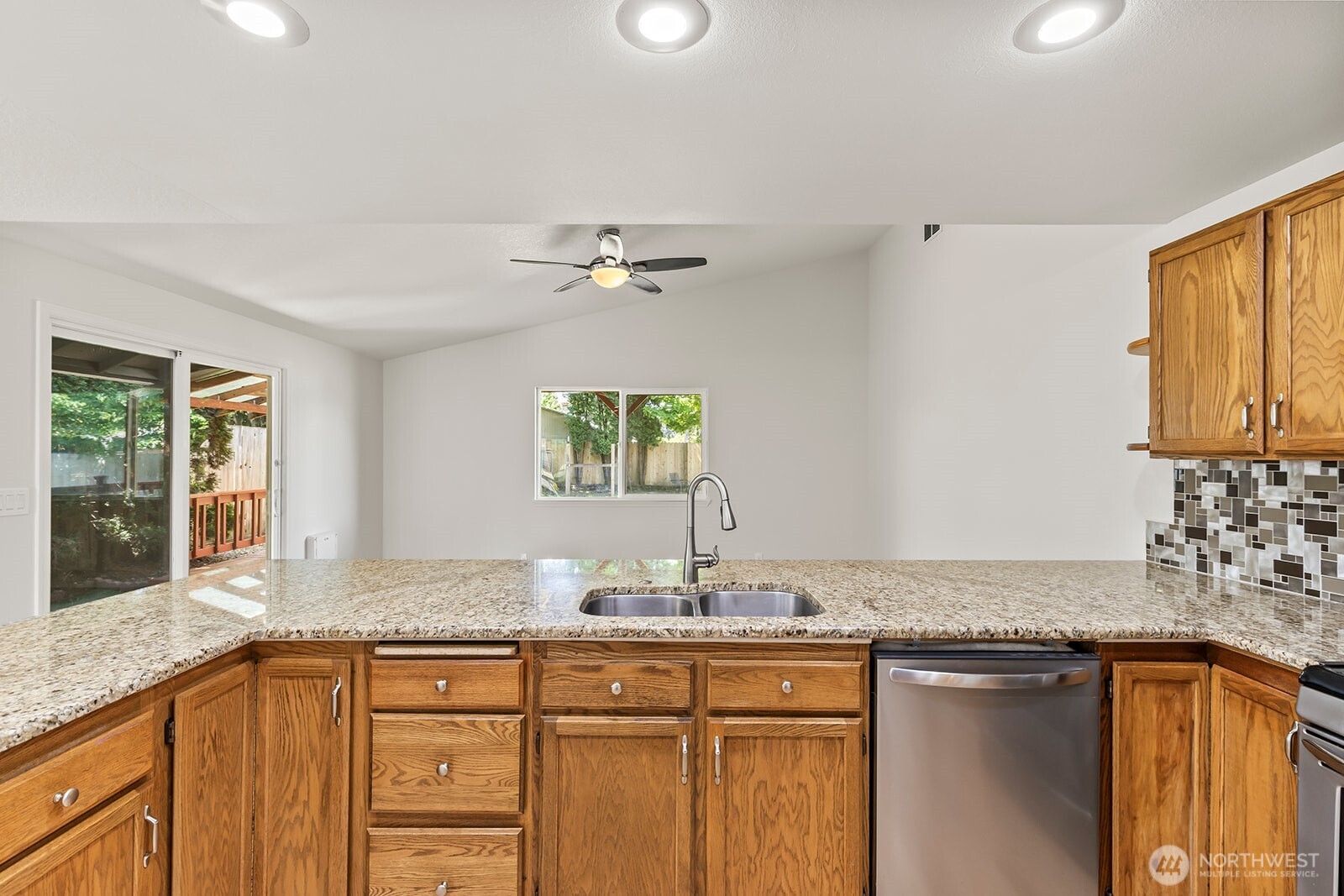 4518 NE 138th Place , Vancouver, WA 98682