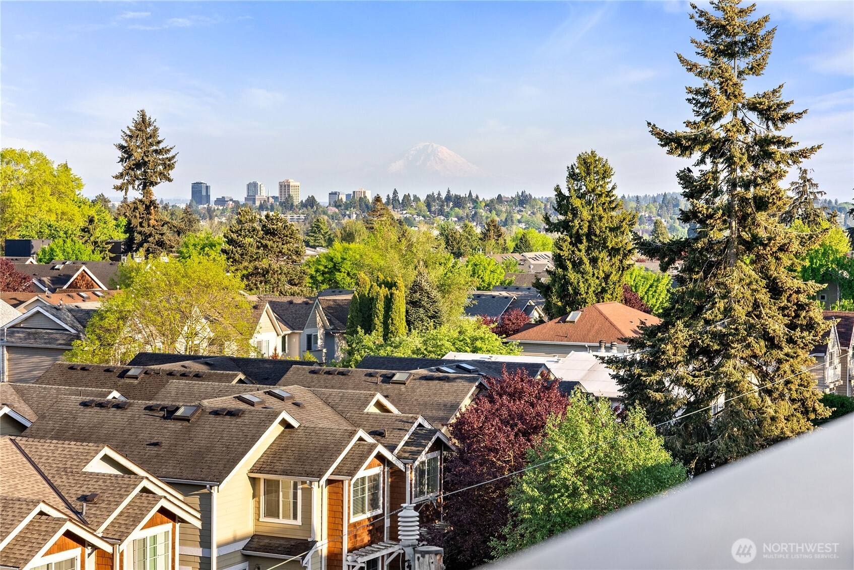 8863 Midvale Avenue N #F, Seattle, WA 98103