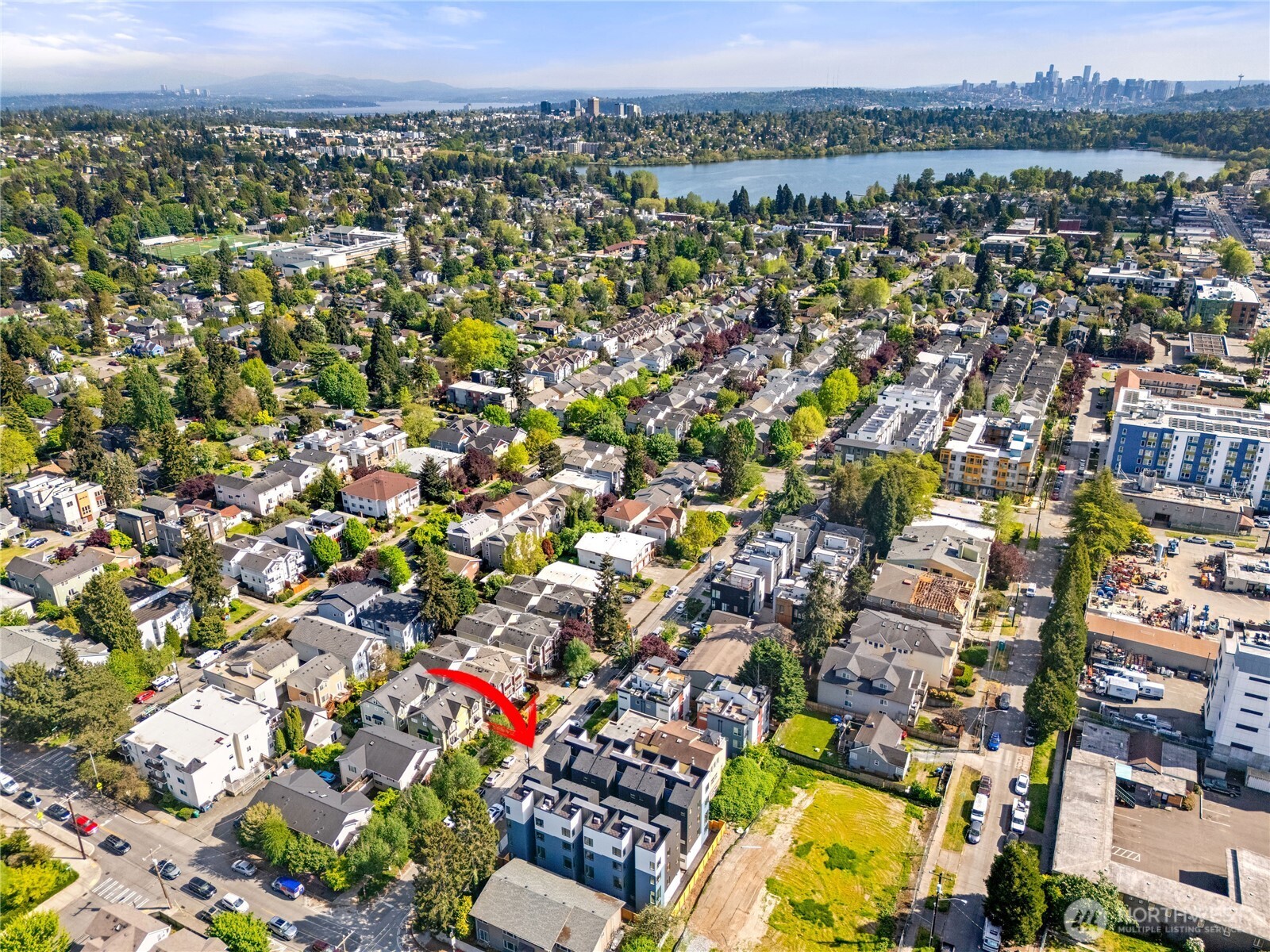 8863 Midvale Avenue N #F, Seattle, WA 98103