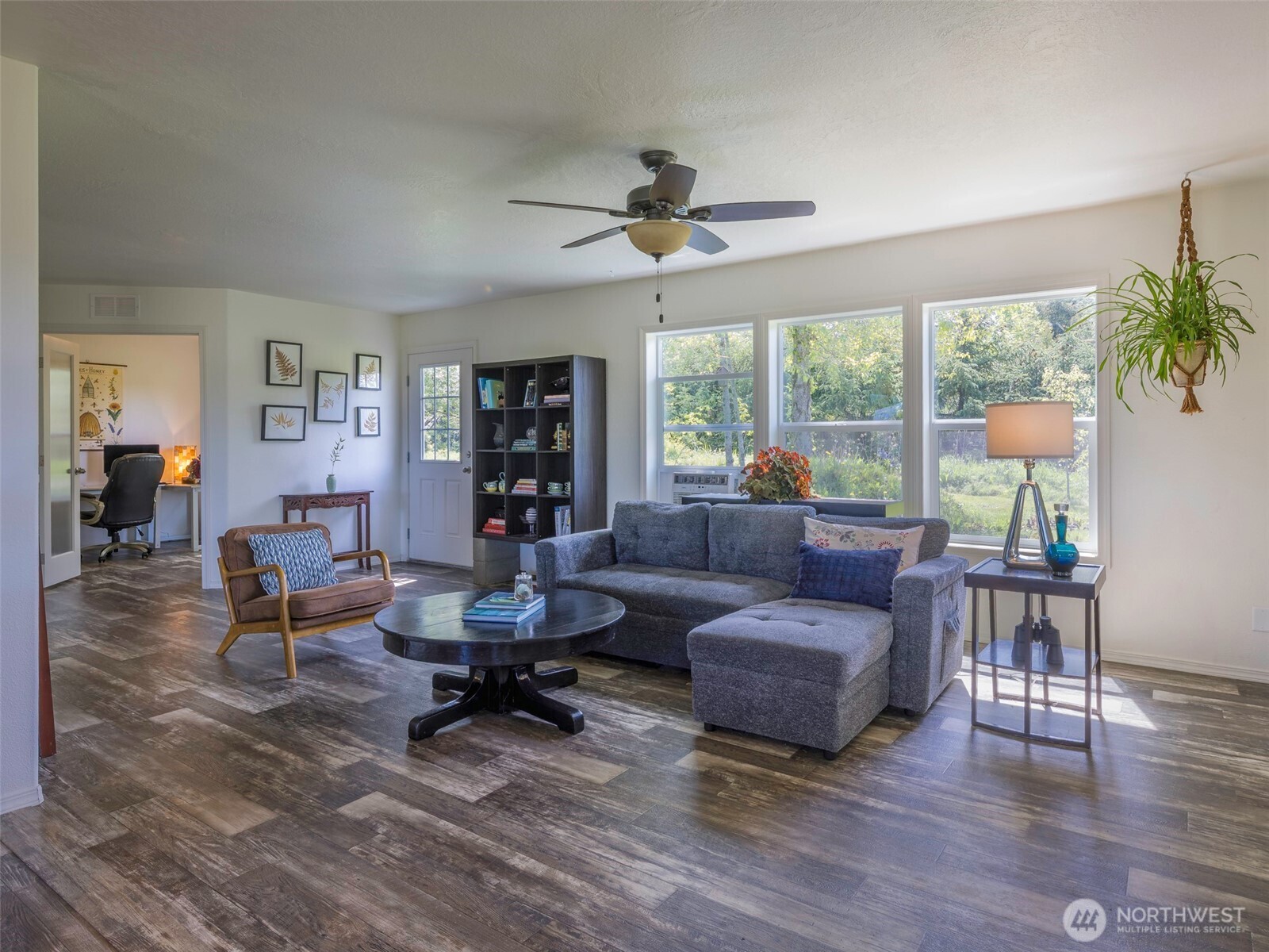 274192 E Hwy 101 , Sequim, WA 98382
