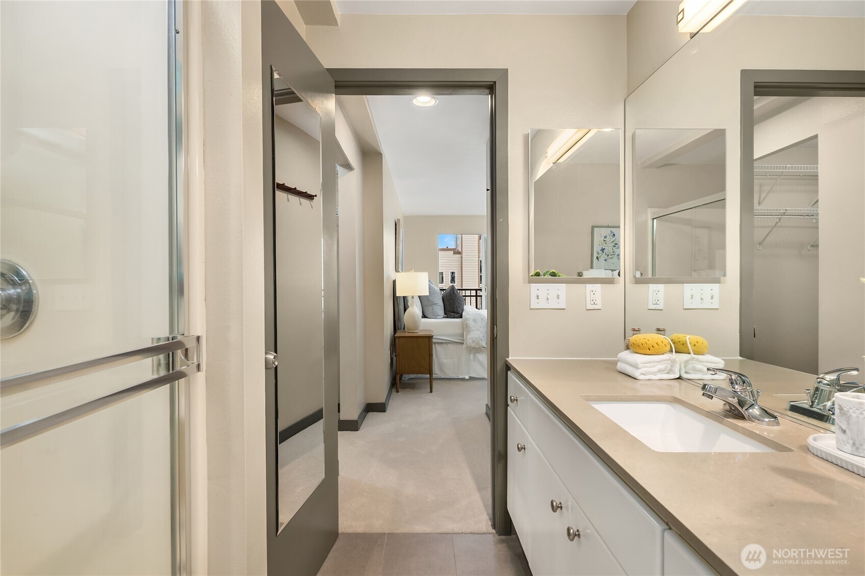 232 Belmont Avenue E #404, Seattle, WA 98102