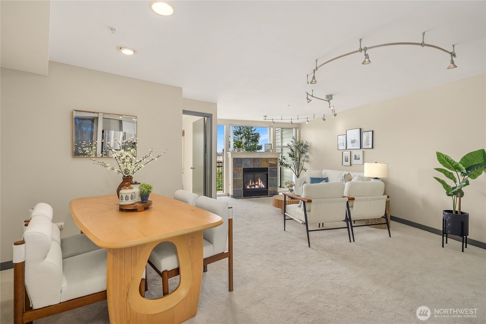 232 Belmont Avenue E #404, Seattle, WA 98102