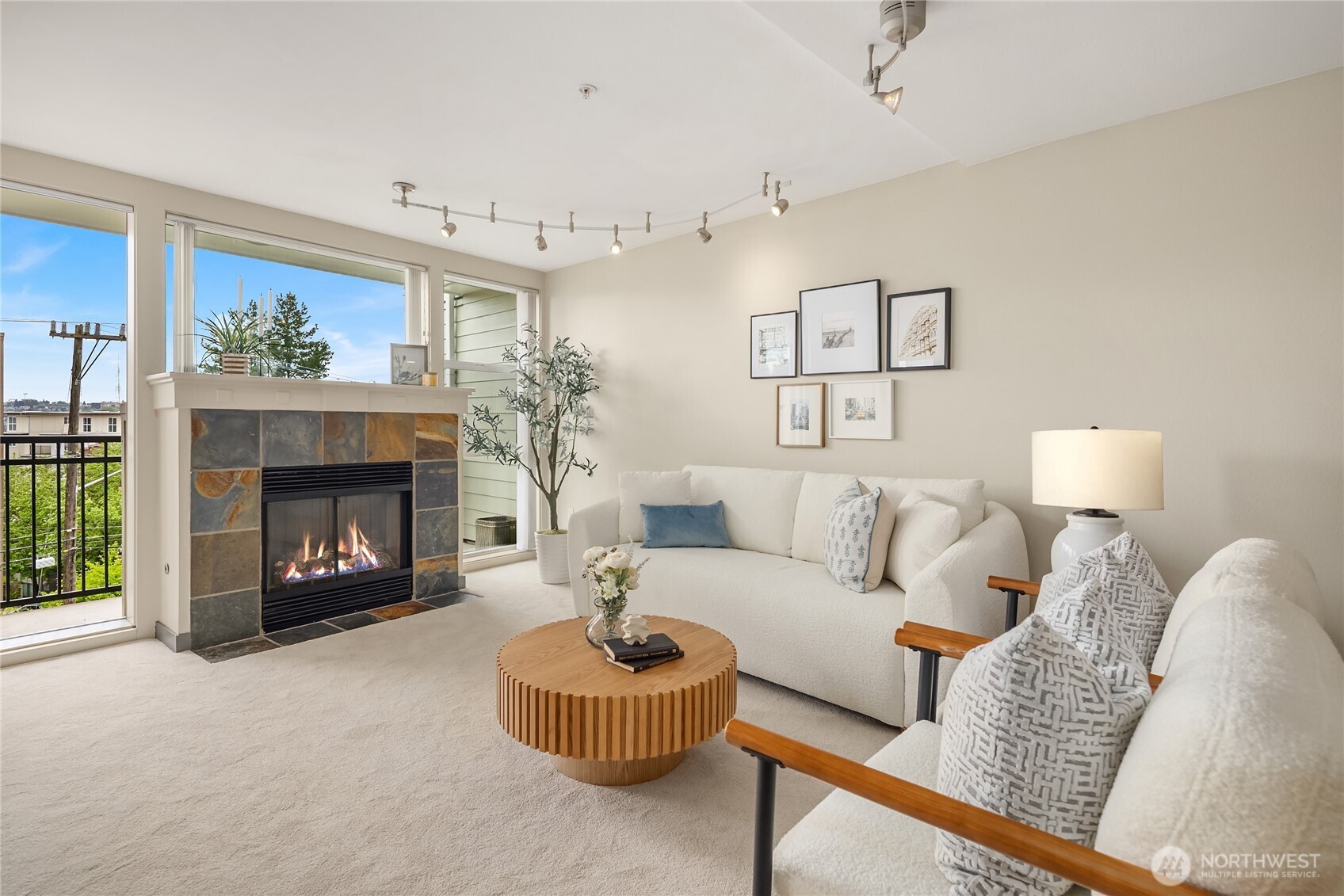 232 Belmont Avenue E #404, Seattle, WA 98102