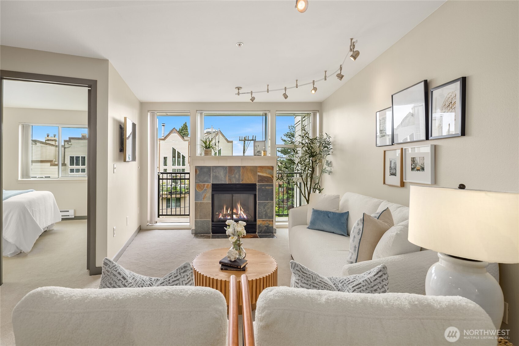 232 Belmont Avenue E #404, Seattle, WA 98102