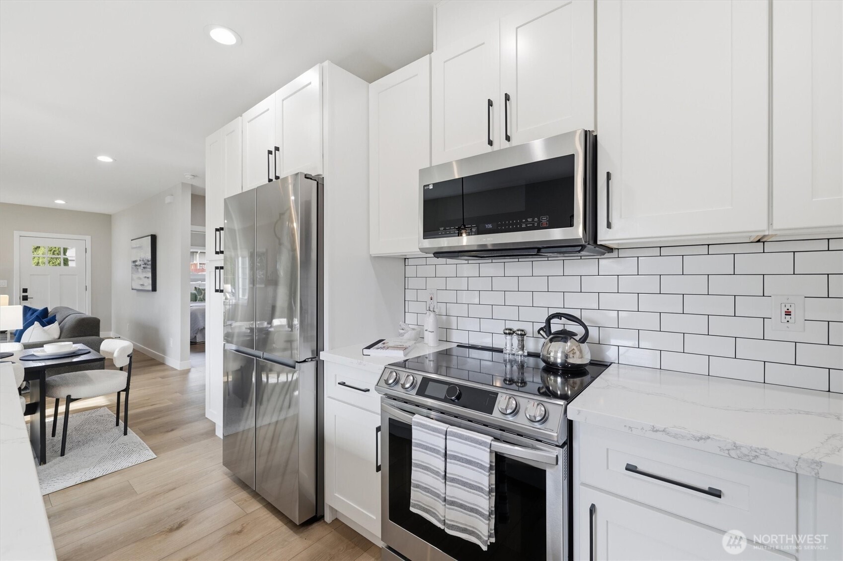 1113 S Pearl Street , Seattle, WA 98108