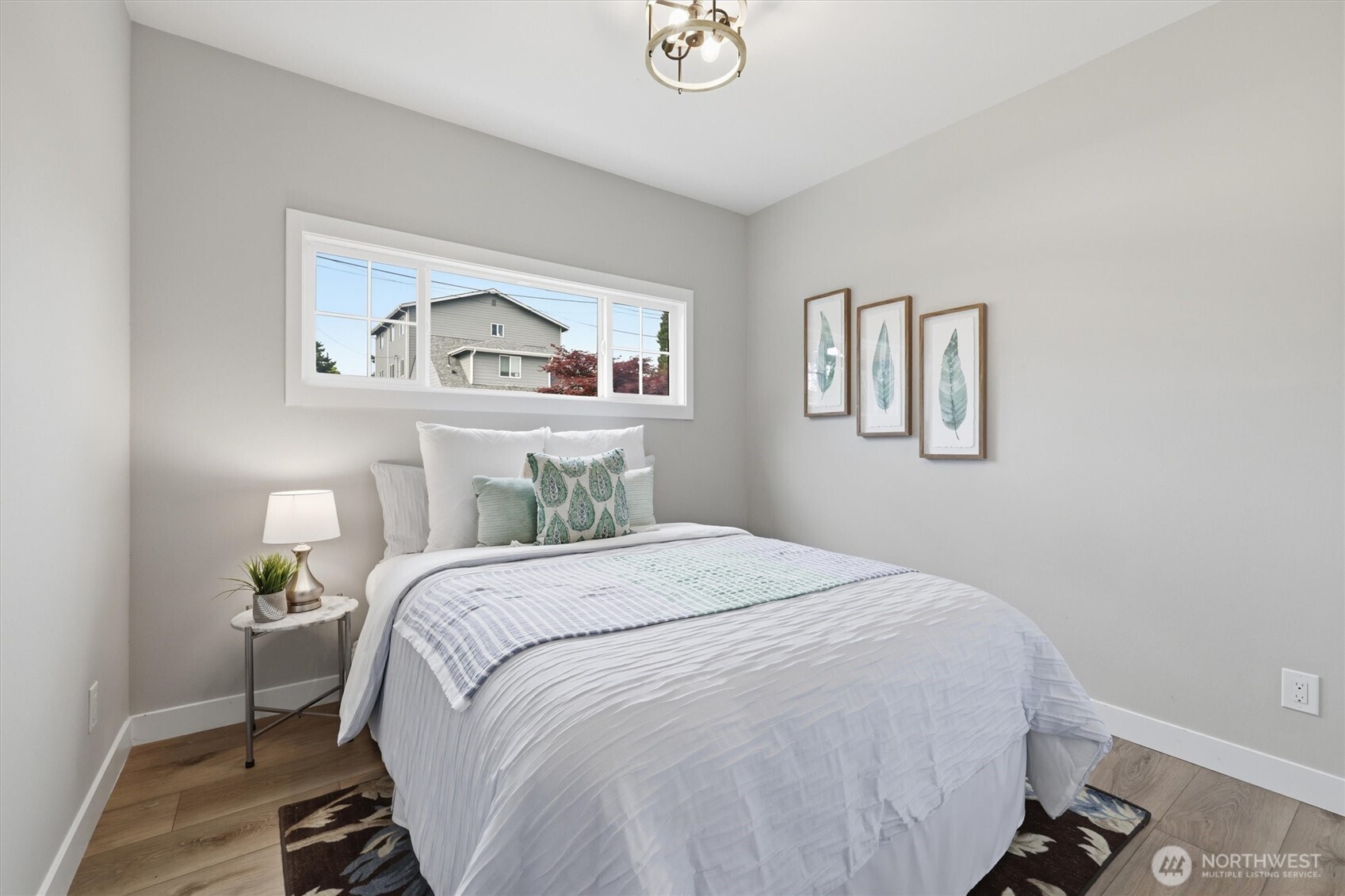 1113 S Pearl Street , Seattle, WA 98108