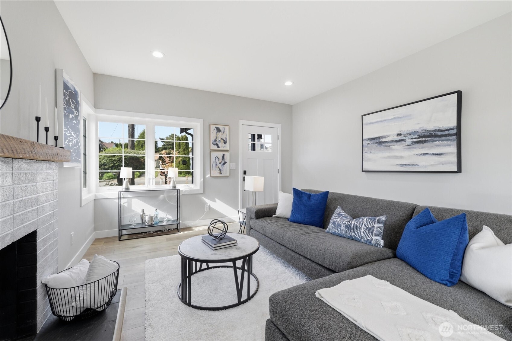 1113 S Pearl Street , Seattle, WA 98108