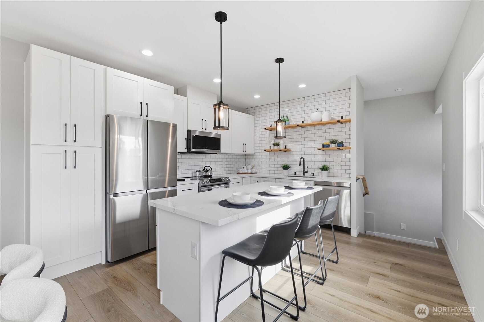 1113 S Pearl Street , Seattle, WA 98108