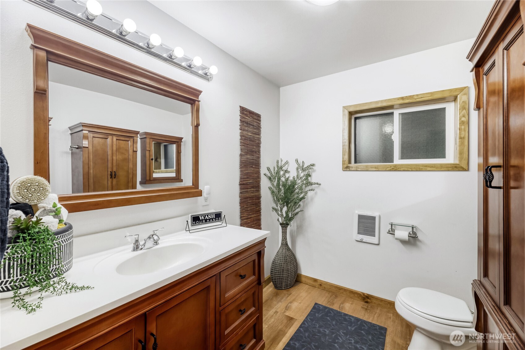 18314 320th Avenue NE, Duvall, WA 98019