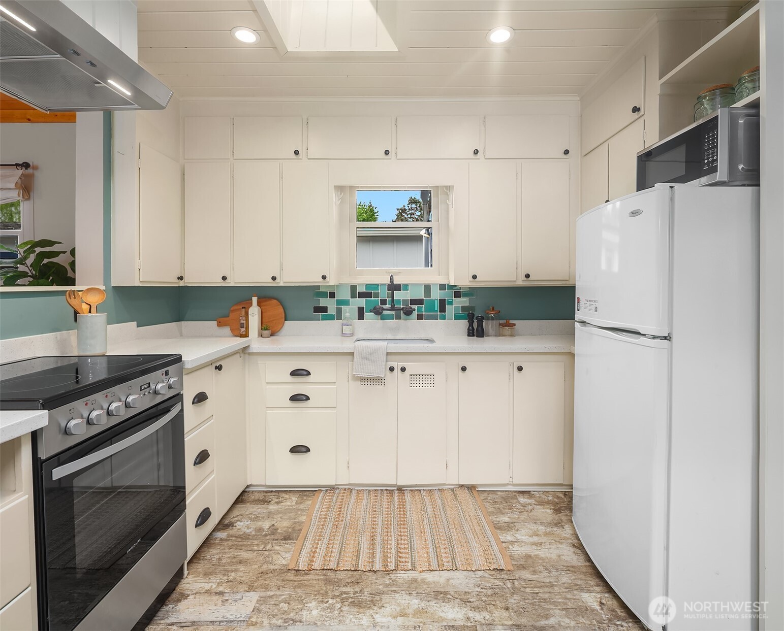 2818 Boyer Avenue E #6, Seattle, WA 98102