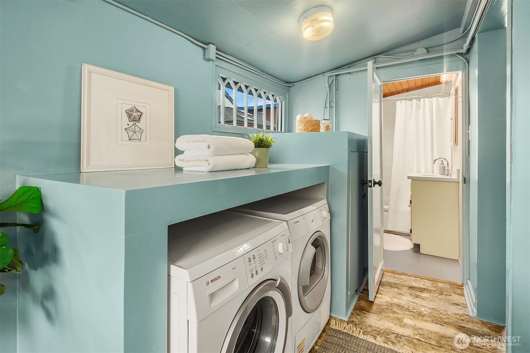 2818 Boyer Avenue E #6, Seattle, WA 98102
