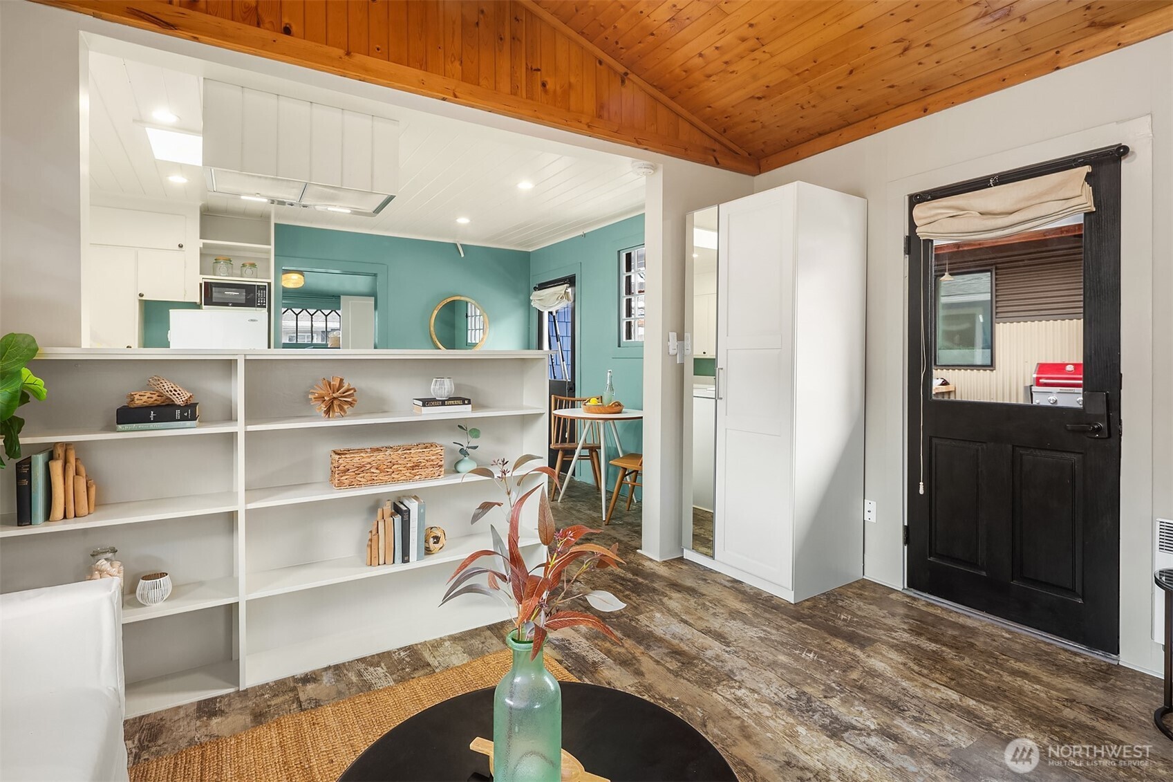 2818 Boyer Avenue E #6, Seattle, WA 98102