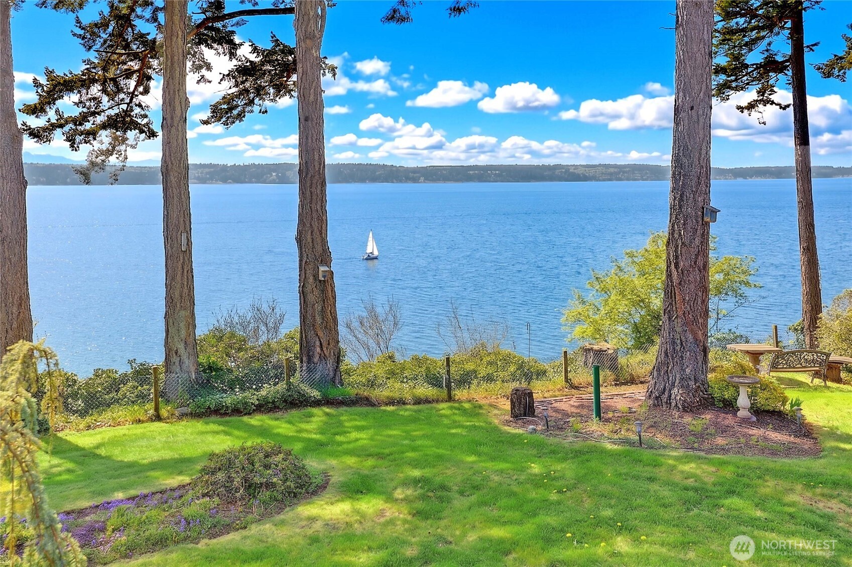 1246 SW Camano Drive , Camano Island, WA 98282