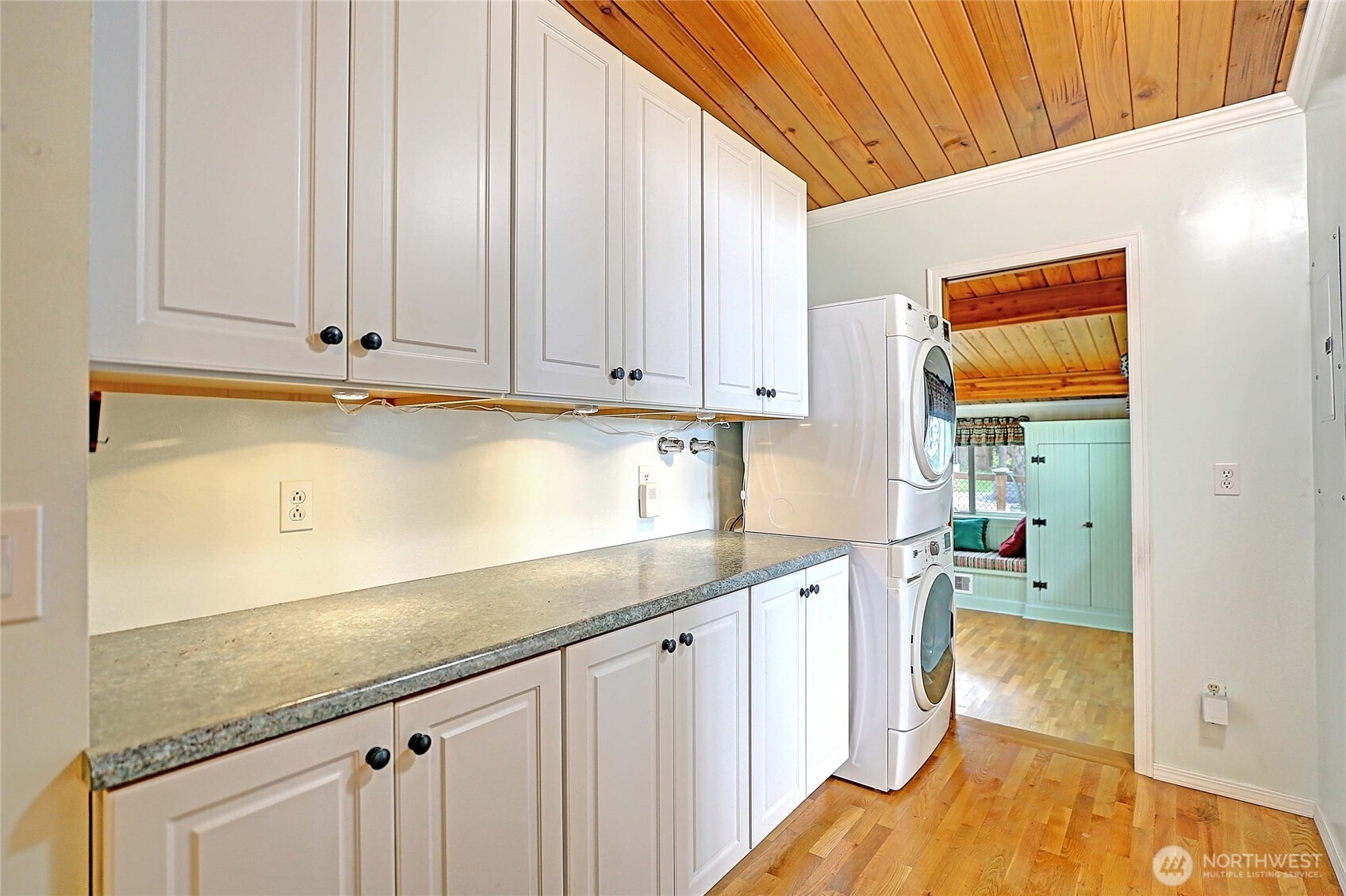 1246 SW Camano Drive , Camano Island, WA 98282