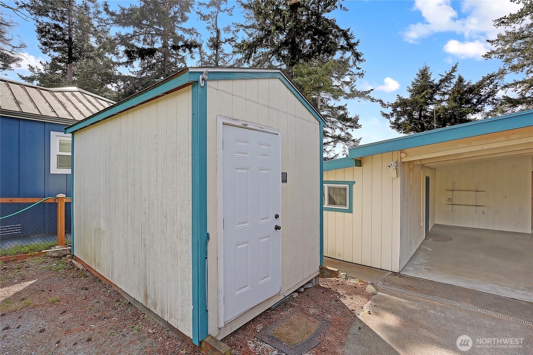 1246 SW Camano Drive , Camano Island, WA 98282