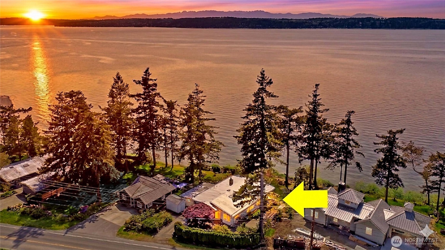 1246 SW Camano Drive , Camano Island, WA 98282