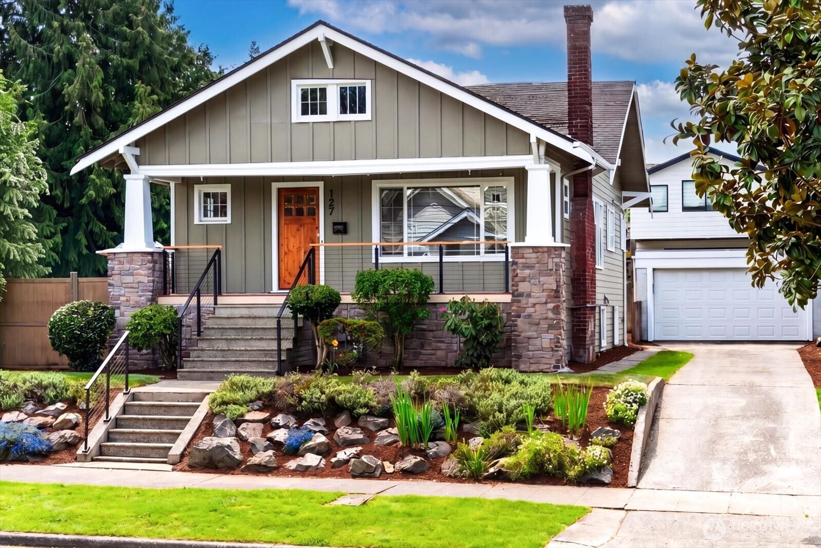 127 NE 58th Street , Seattle, WA 98105