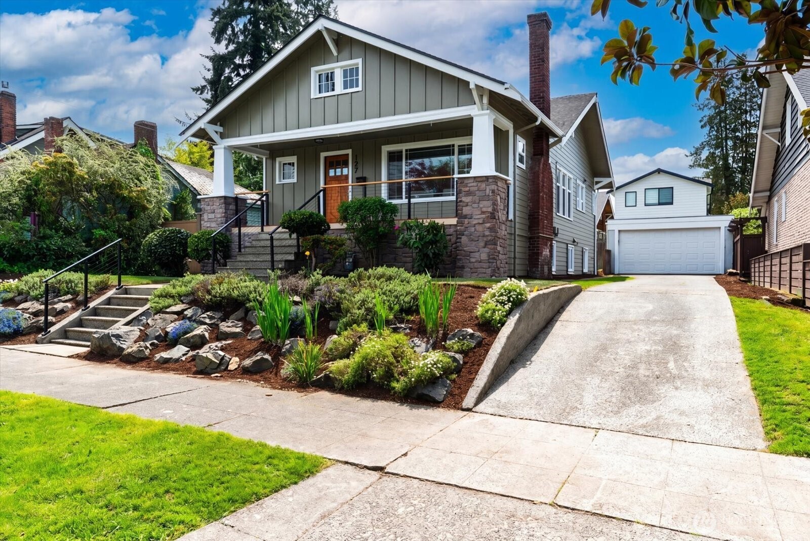 127 NE 58th Street , Seattle, WA 98105