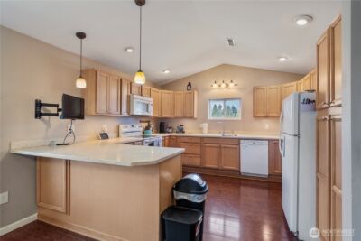 928 W Cherry Street , Centralia, WA 98531 - Photo 15